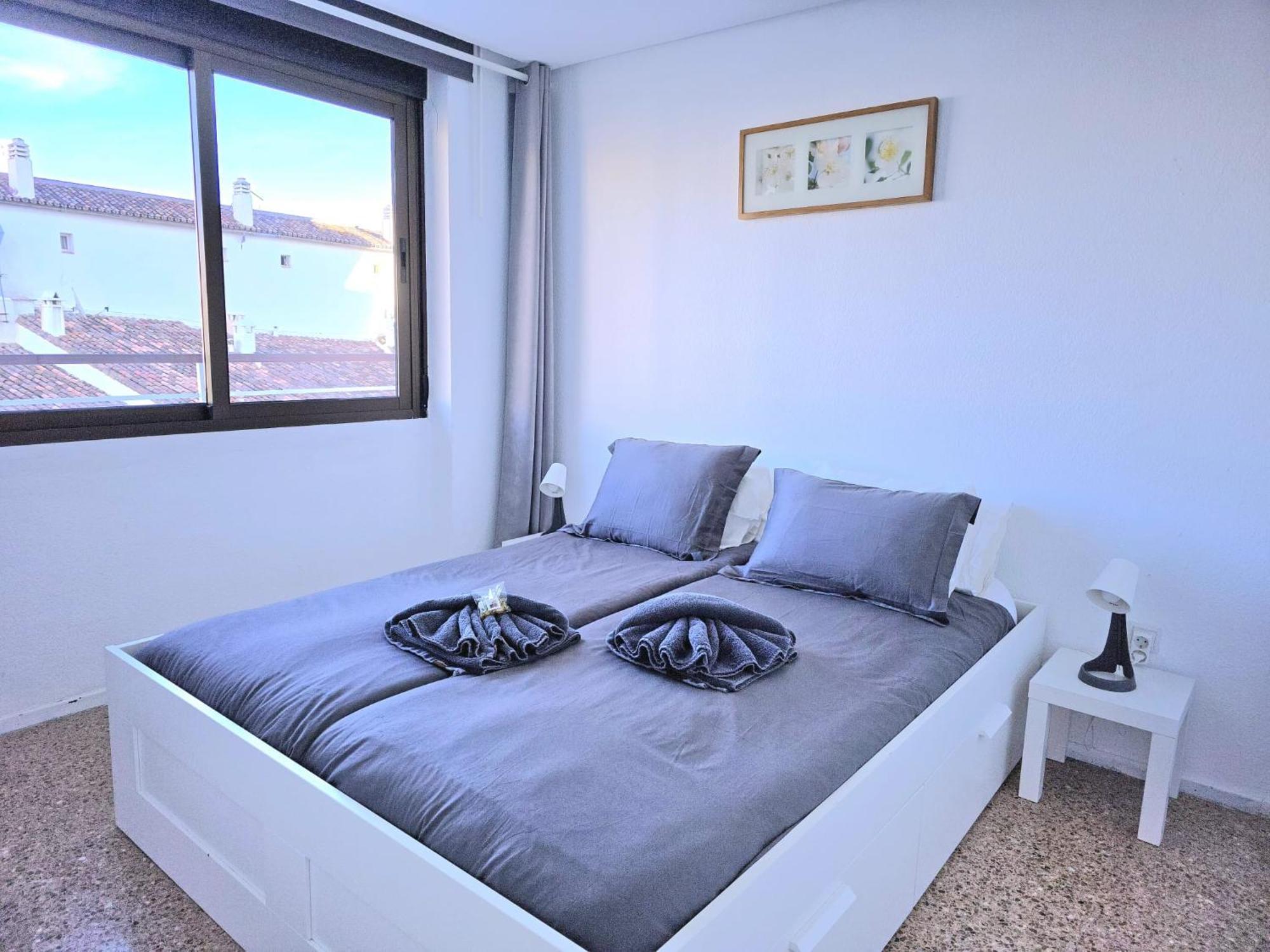 Nogalera Rainbow 2-Bedroom Apartment, Pool And Parking By Namaste Elite Τορρεμολίνος Εξωτερικό φωτογραφία